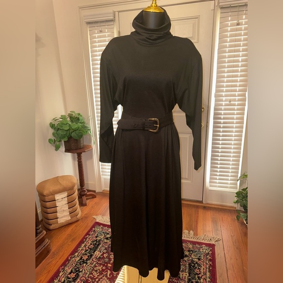 🔥Vintage Howard Wolf midi dress with shoulder pads size 14 - Picture 1 of 4